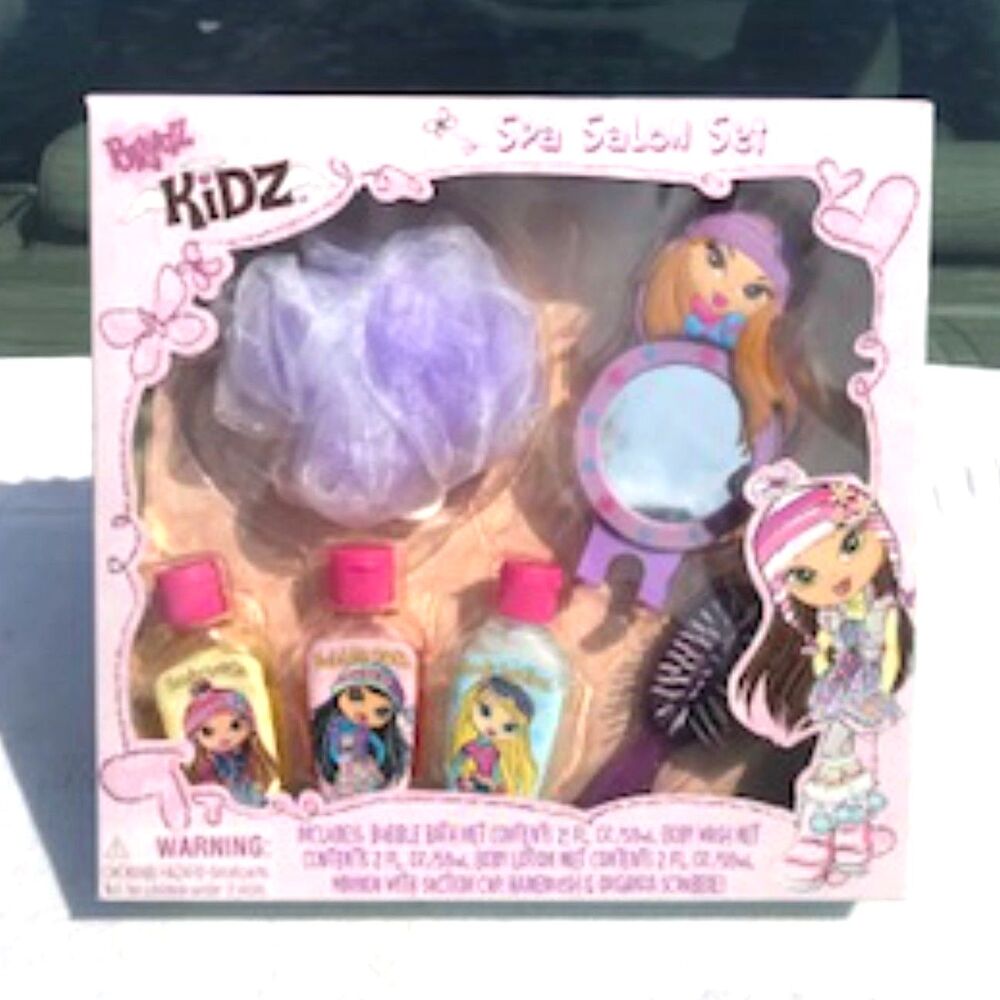Bratz Spa Salon Set . New in Box